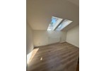 Lichtdurchflutete 3-Zimmer Wohnung in alter Villa in ruhiger Lage - Mehrfamilienhaus, Wohnhaus Loxstedt Fleeste | Angebot:27190206