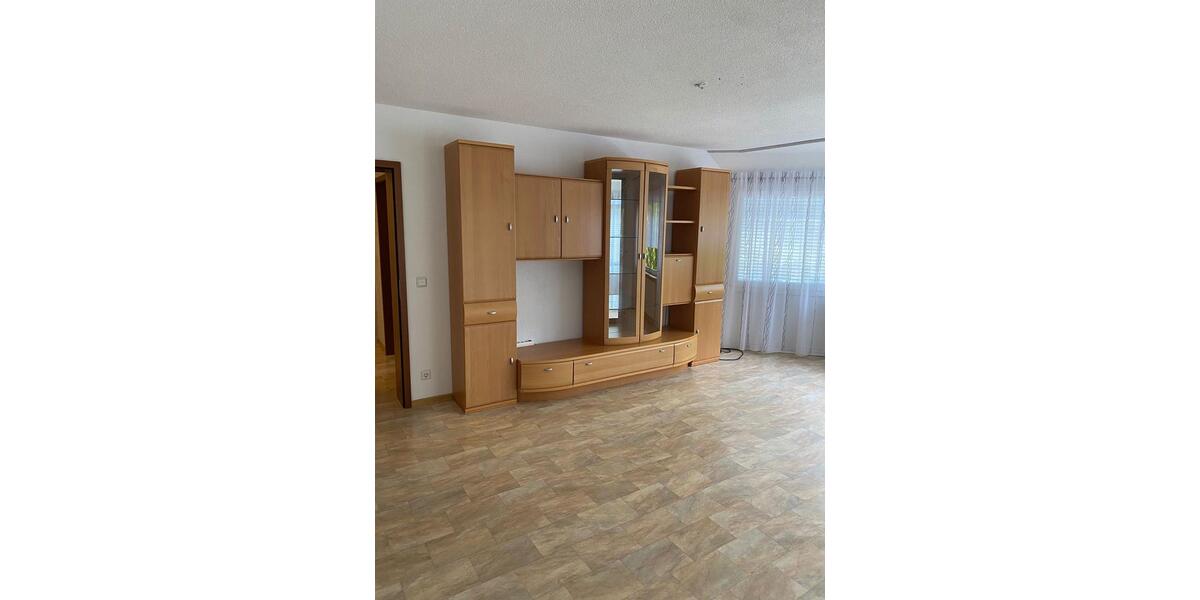 Etagenwohnung Künzelsau - 3 Zimmer, 79 m&sup2;, 850&euro; | Angebot:26578959