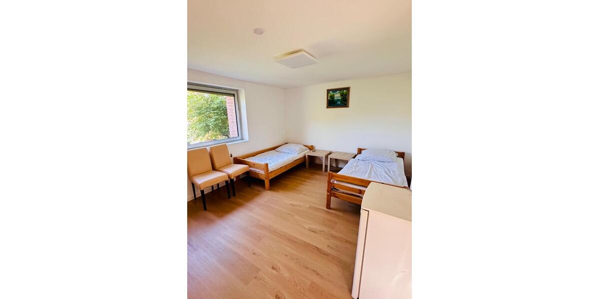 Wohnen auf Zeit Grevenbroich - 20 Zimmer, 20 m&sup2;, 20&euro; | Angebot:22509491