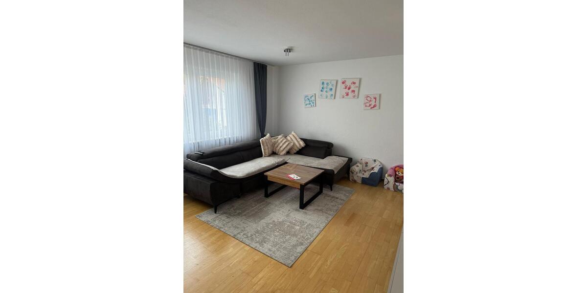Etagenwohnung Walheim - 3 Zimmer, 63 m&sup2;, 850&euro; | Angebot:25407138