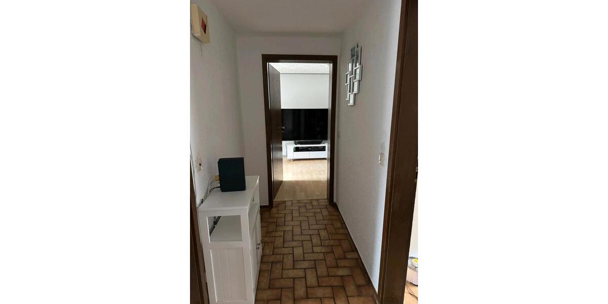 Etagenwohnung Aldingen - 4 Zimmer, 120 m&sup2;, 990&euro; | Angebot:24733548