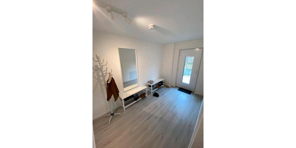 Wohnen auf Zeit Kieselbronn - 1 Zimmer, 12 m&sup2;, 420&euro; | Angebot:26642119