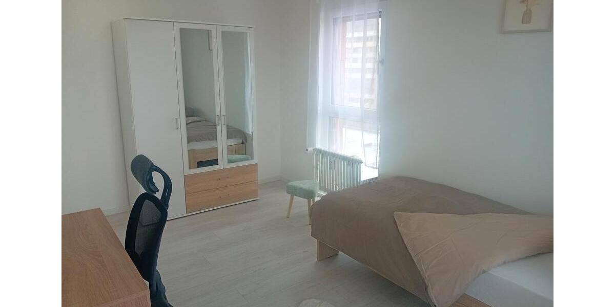 Wohnen auf Zeit Leonberg - 5 Zimmer, 60 m&sup2;, 720&euro; | Angebot:26502059
