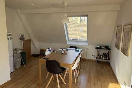Wohnung Duisburg Dellviertel - 4 Zimmer, 93 m&sup2;, 800&euro; | Angebot:26059678