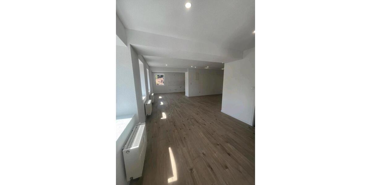 Etagenwohnung Zweibrücken - 2 Zimmer, 77 m&sup2;, 590&euro; | Angebot:24492837