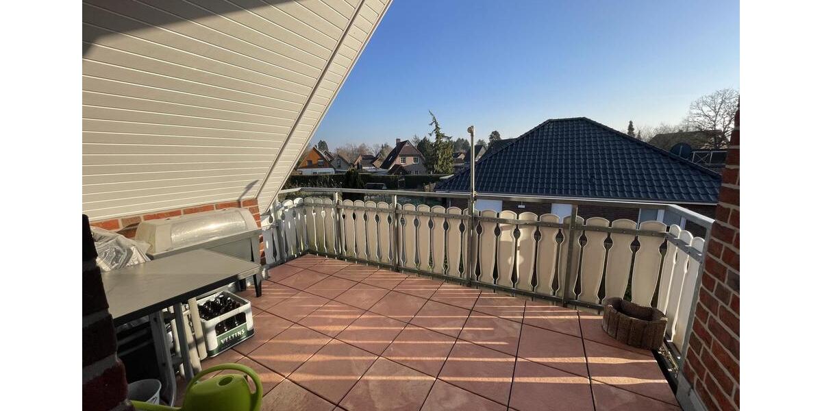 Dachgeschoßwohnung Bad Zwischenahn - 3 Zimmer, 82 m&sup2;, 895&euro; | Angebot:24716579