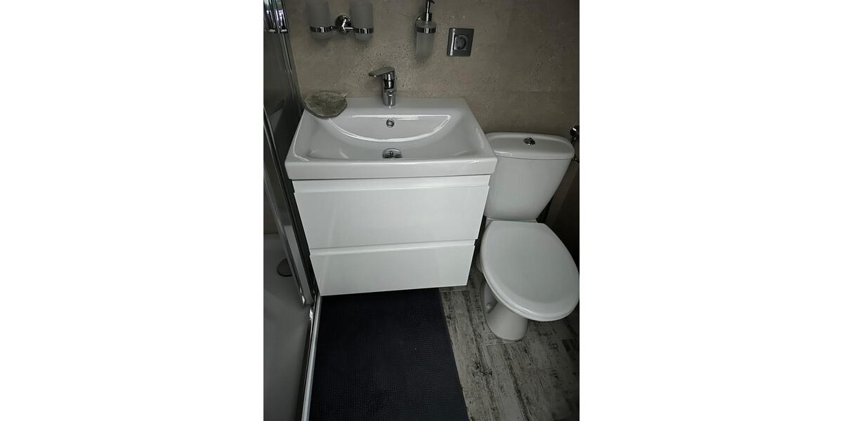 Etagenwohnung Schwedt (Oder) - 1 Zimmer, 18 m&sup2;, 325&euro; | Angebot:24842171