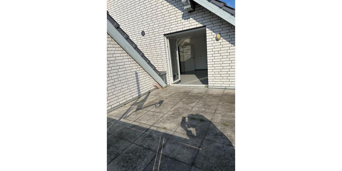 Dachgeschoßwohnung Rheda-Wiedenbrück Wiedenbrück - 4 Zimmer, 144 m&sup2;, 1.400&euro; | Angebot:26702990