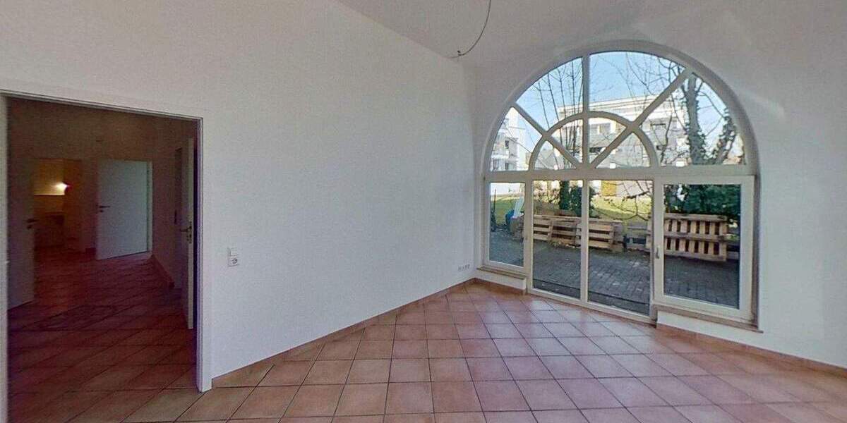 Etagenwohnung Donaueschingen - 7 Zimmer, 312 m&sup2;, 2.190&euro; | Angebot:25114620