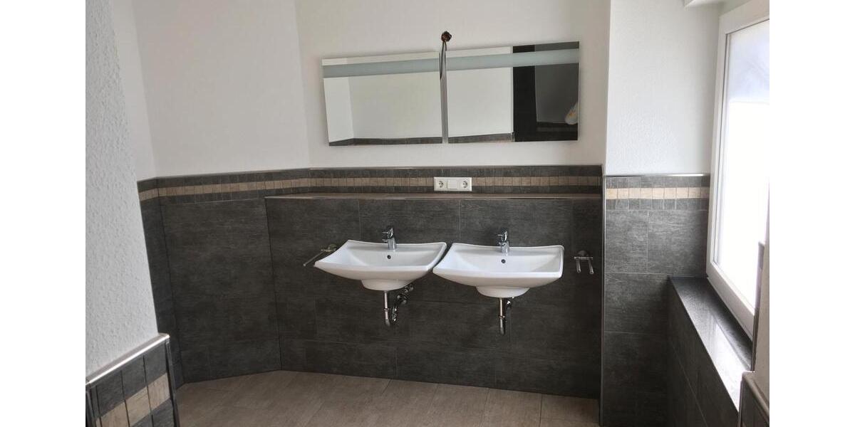 Erdgeschoßwohnung Vöhrenbach - 2 Zimmer, 79 m&sup2;, 630&euro; | Angebot:26226374