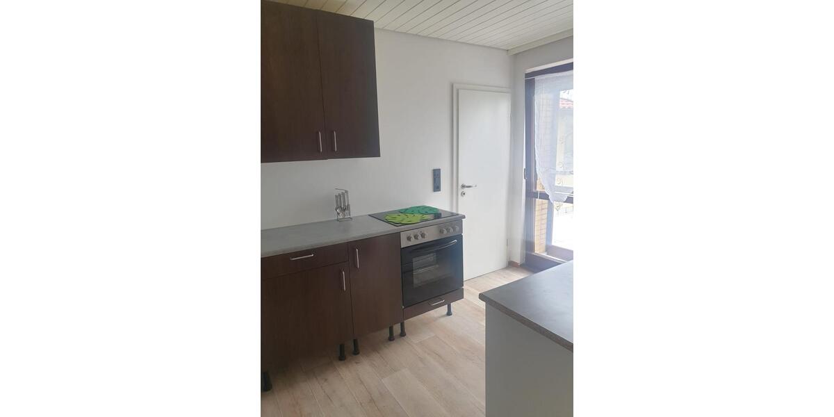 Wohnen auf Zeit Northeim - 3 Zimmer, 100 m&sup2;, 45&euro; | Angebot:26139892
