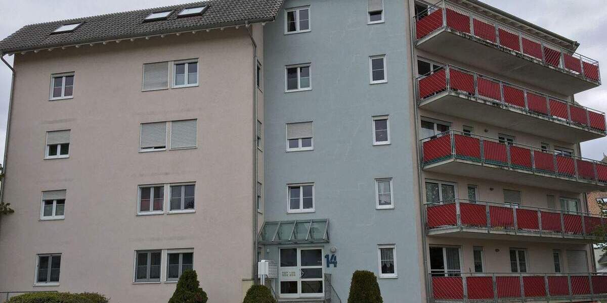 Etagenwohnung Hüfingen - 3 Zimmer, 87 m&sup2;, 680&euro; | Angebot:24670900