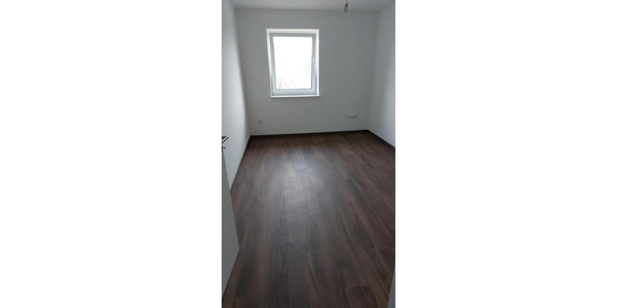 Etagenwohnung Wangerland - 3 Zimmer, 98 m&sup2;, 882&euro; | Angebot:25430989