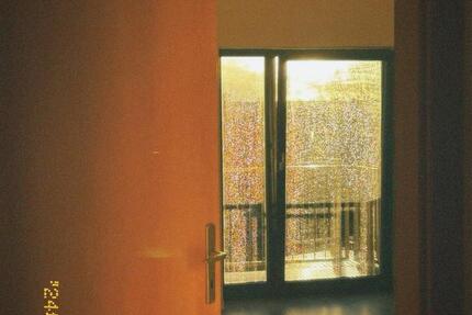 Zimmer zu vermieten + Möbel zu verkaufen (WG) 1 zimmer