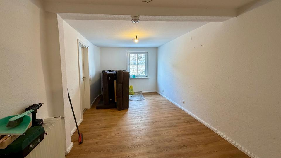 Etagenwohnung Homberg (Efze) - 4 Zimmer, 120 m&sup2;, 700&euro; | Angebot:24511960