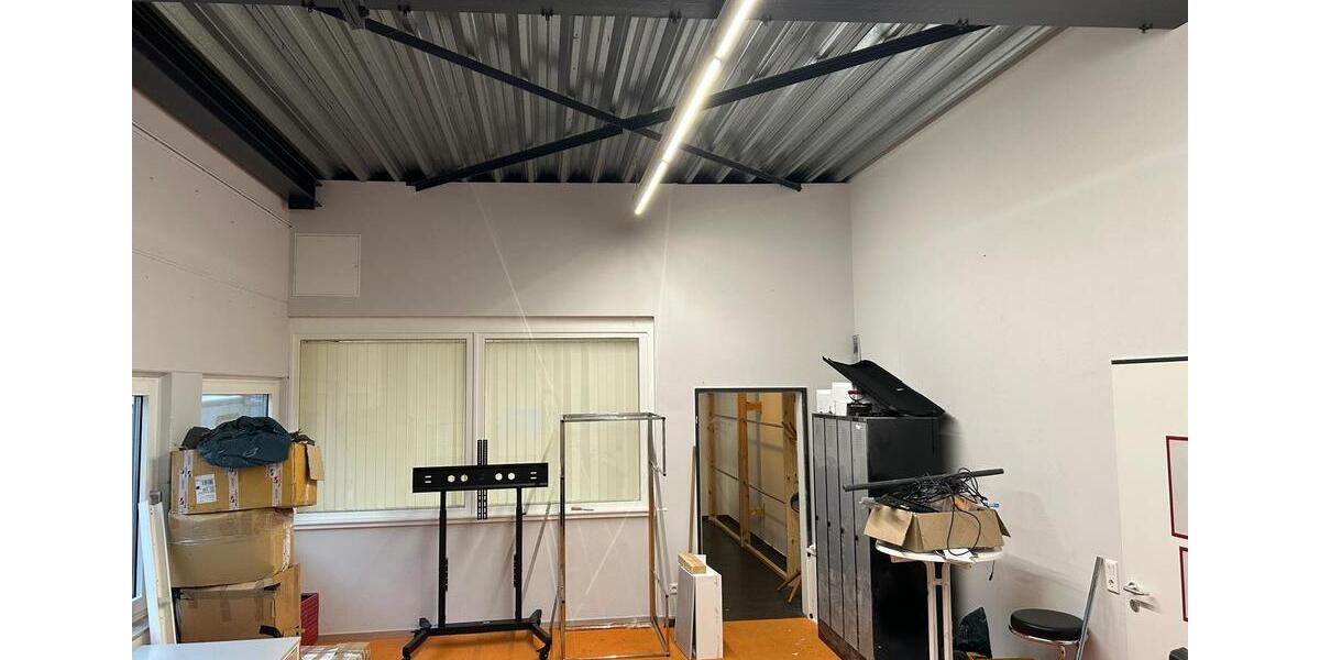 Gewerbeobjekt Laatzen - 700&euro; | Angebot:24359383