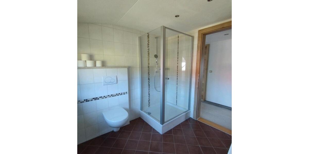 Etagenwohnung Falkenfels - 3 Zimmer, 70 m&sup2;, 550&euro; | Angebot:24743248