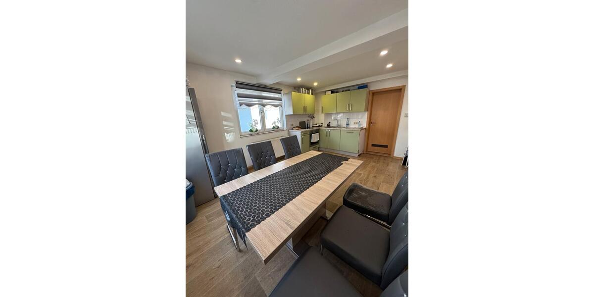 Etagenwohnung Rotenburg an der Fulda - 3 Zimmer, 90 m&sup2;, 550&euro; | Angebot:25906718