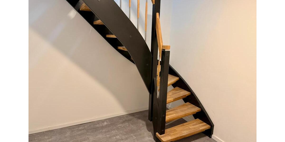 Dachgeschoßwohnung Loxstedt - 2.5 Zimmer, 94 m&sup2;, 1.025&euro; | Angebot:26014276