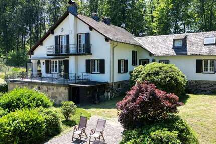 Haus Kamp-Bornhofen Bornhofen - 9 Zimmer, 362 m&sup2;, 5.000&euro; | Angebot:23065591