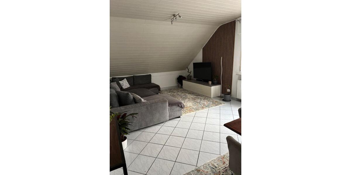 Dachgeschoßwohnung Mainhausen - 3 Zimmer, 68 m&sup2;, 800&euro; | Angebot:24454698