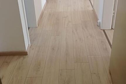 Wohnung Klipphausen - 4 Zimmer, 71 m&sup2;, 420&euro; | Angebot:25270947