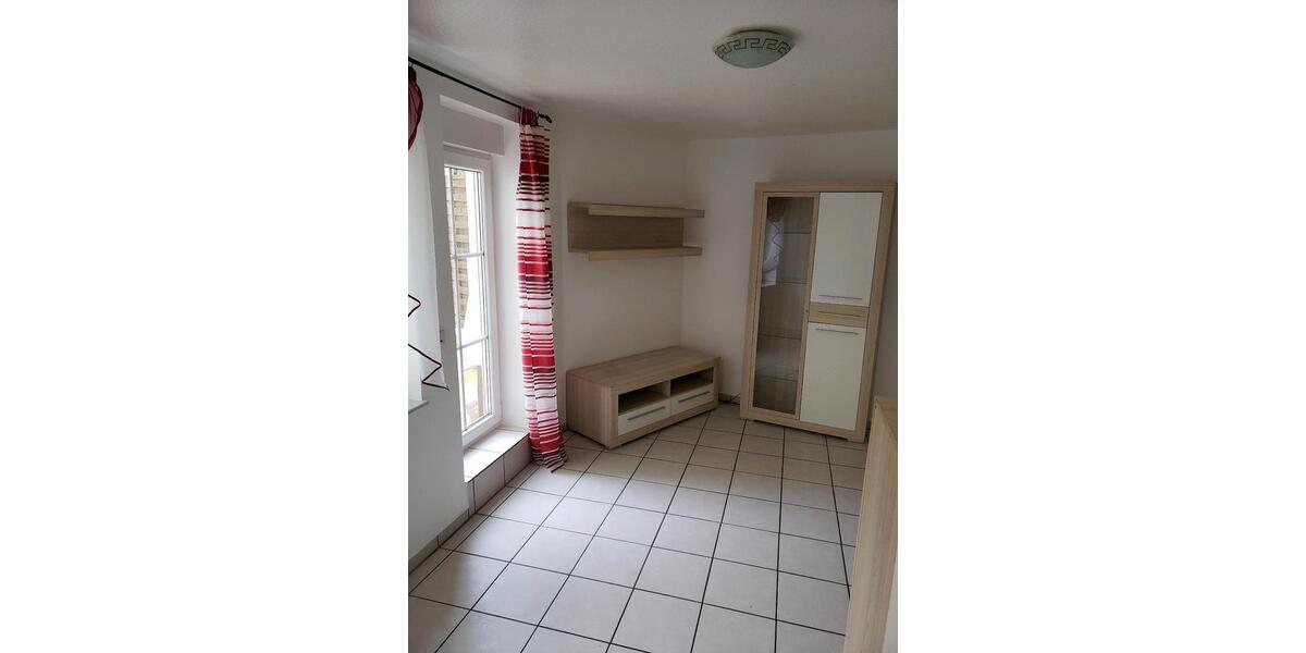 Etagenwohnung Steinau an der Straße - 1 Zimmer, 36 m&sup2;, 500&euro; | Angebot:26262295