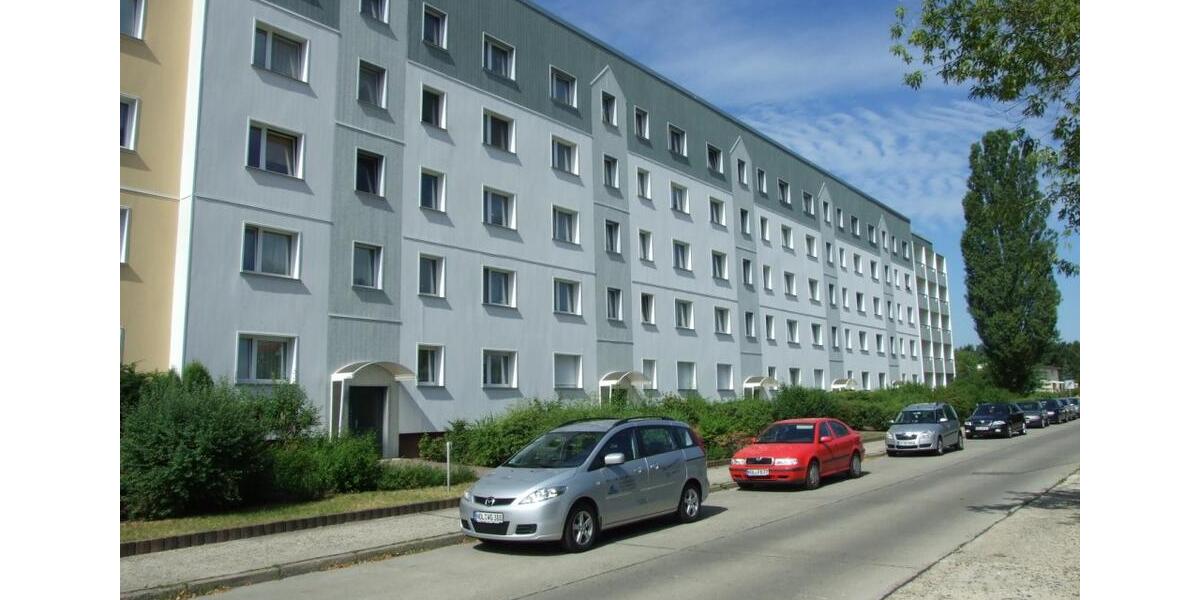 Etagenwohnung Weißwasser (Oberlausitz) - 3 Zimmer, 56 m&sup2;, 308&euro; | Angebot:26338036