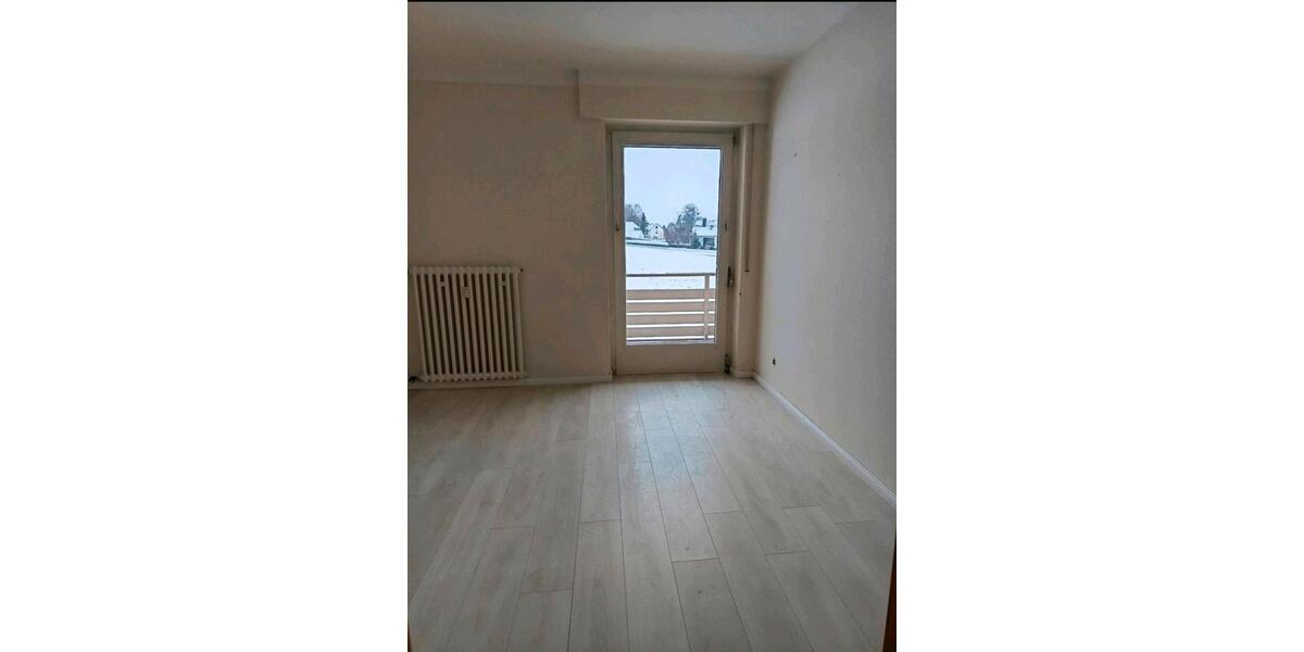 Ruhige 4,5 Zimmer Wohnung EG in Rinteln-Uchtdorf 4.5 zimmer