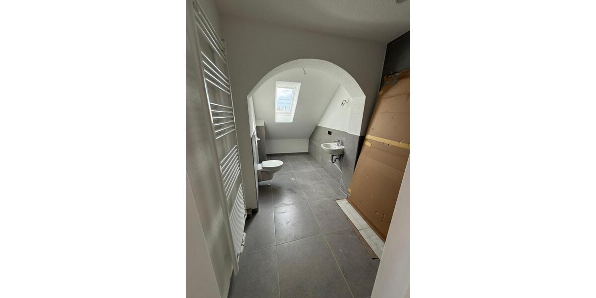 Etagenwohnung Kassel Nordshausen - 4 Zimmer, 85 m&sup2;, 980&euro; | Angebot:25306031