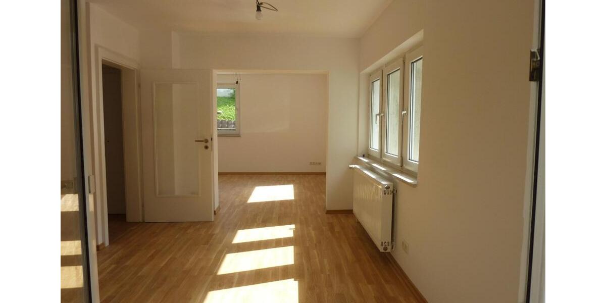 Etagenwohnung Schonungen Forst - 4 Zimmer, 94 m&sup2;, 695&euro; | Angebot:26645440