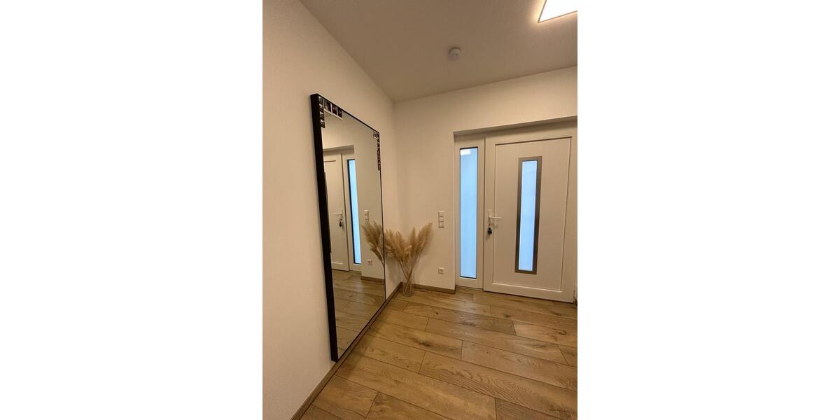 Etagenwohnung Velpke - 2 Zimmer, 80 m&sup2;, 950&euro; | Angebot:26237599