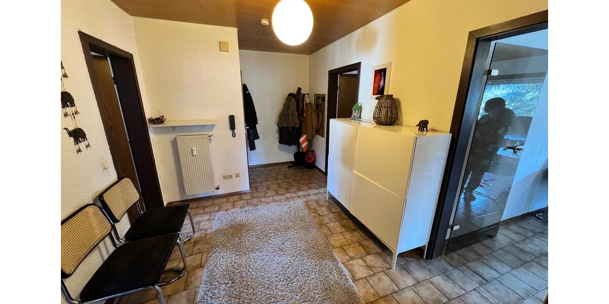Etagenwohnung Bad Kreuznach - 3 Zimmer, 93 m&sup2;, 850&euro; | Angebot:25404655