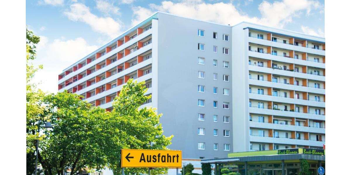 Etagenwohnung Hoyerswerda Neustadt - 4 Zimmer, 74 m&sup2;, 385&euro; | Angebot:26749182