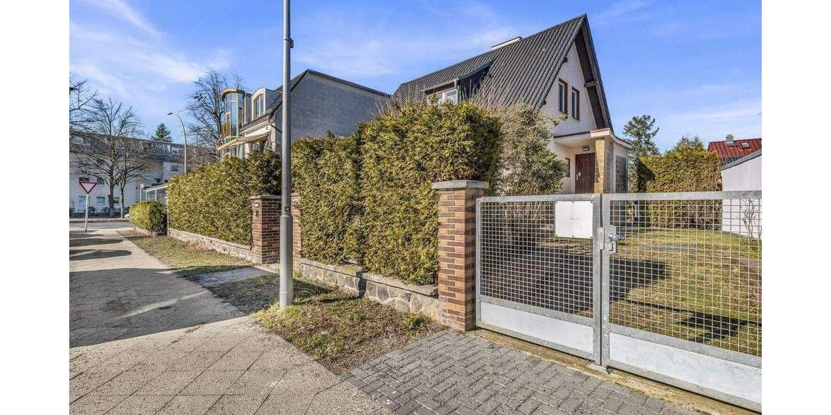 Einfamilienhaus Berlin Lichtenrade - 4 Zimmer, 141 m&sup2;, 2.700&euro; | Angebot:25567915