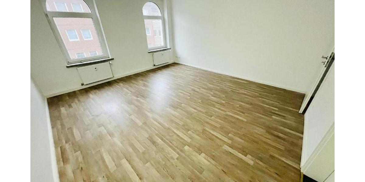 Modern sanierte 4 Raum-Wohnung mit Balkon und schickem Bad! - Etagenwohnung Gera Ostviertel | Angebot:26764737