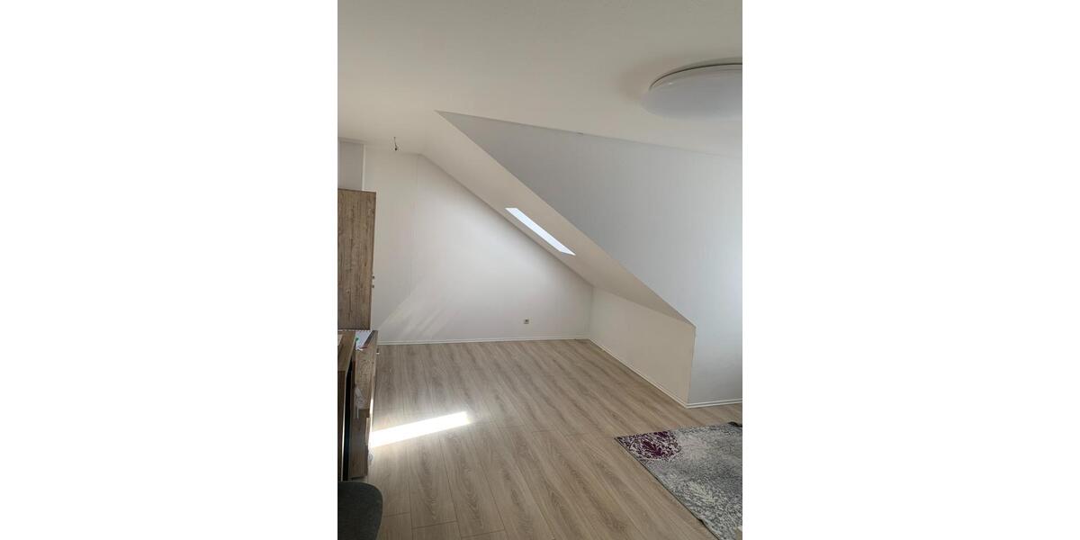 Dachgeschoßwohnung Mühlhausen (Thüringen) - 2 Zimmer, 65 m&sup2;, 399&euro; | Angebot:25378000