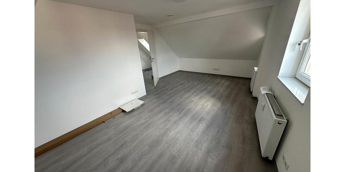 Dachgeschoßwohnung Grabow - 1 Zimmer, 35 m&sup2;, 350&euro; | Angebot:26205581