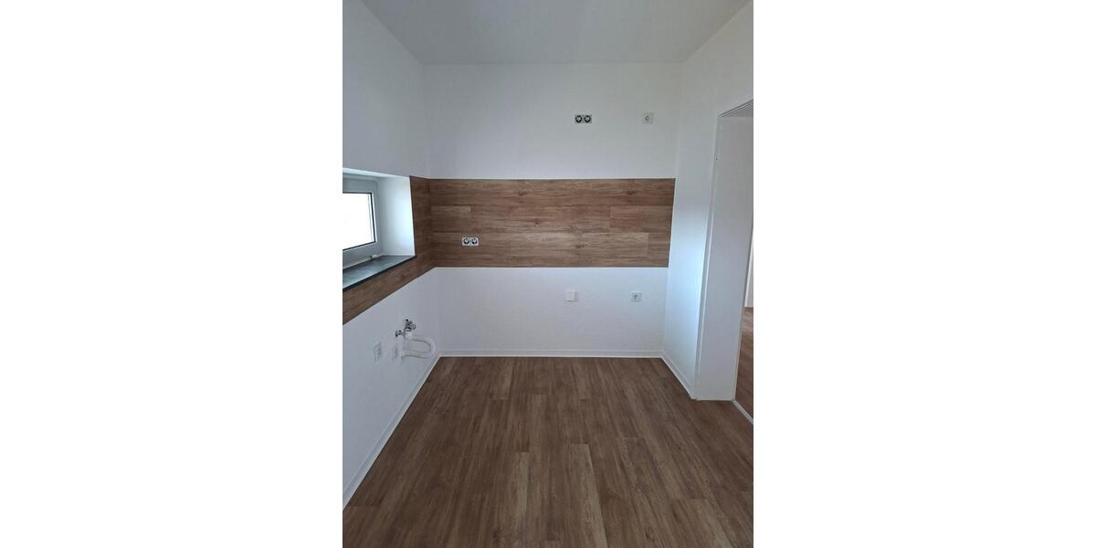 Etagenwohnung Nordhausen - 4 Zimmer, 89 m&sup2;, 523&euro; | Angebot:26279113