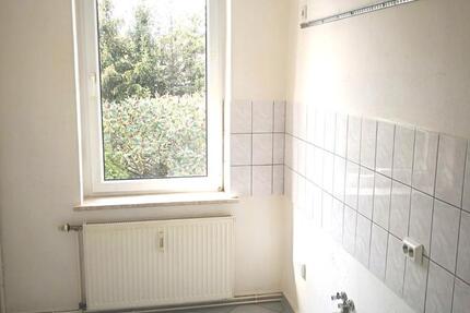 Wohnung Bernburg (Saale) - 2 Zimmer, 45 m&sup2;, 295&euro; | Angebot:26698377