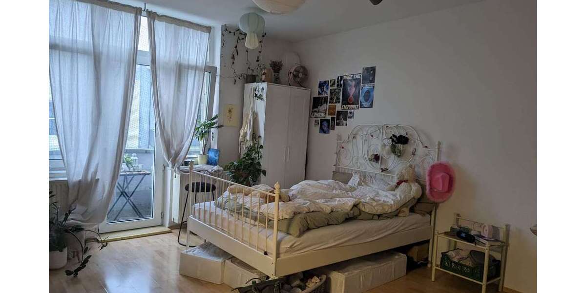 Etagenwohnung Aachen Burtscheid - 3 Zimmer, 72 m&sup2;, 615&euro; | Angebot:26975164