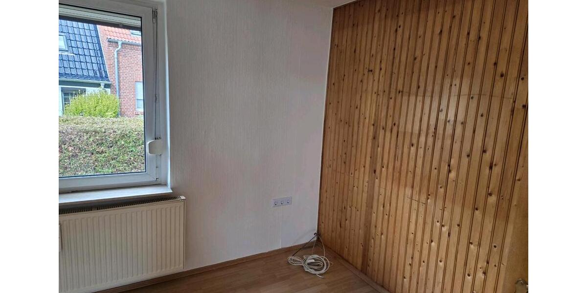 Einfamilienhaus Gräfenhainichen - 4 Zimmer, 100 m&sup2;, 1.000&euro; | Angebot:26705719