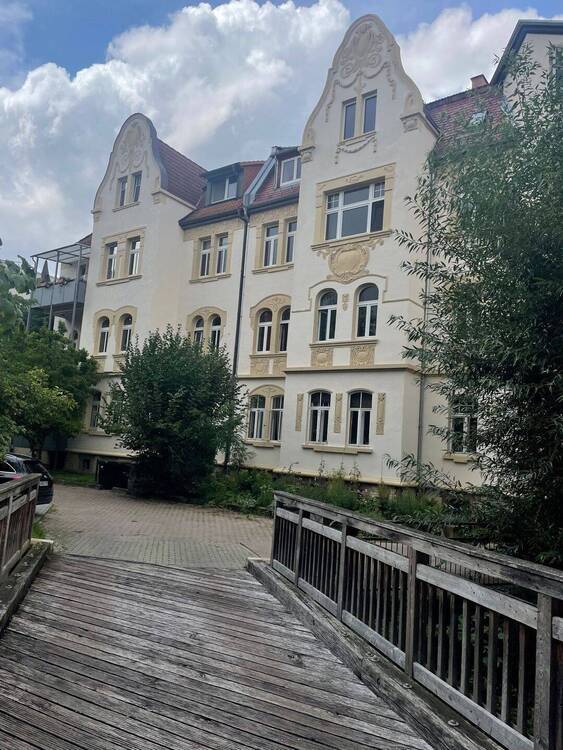 ANFRAGESTOPP 2 ZKB + Balkon Dachgeschoss im Dammweg 1