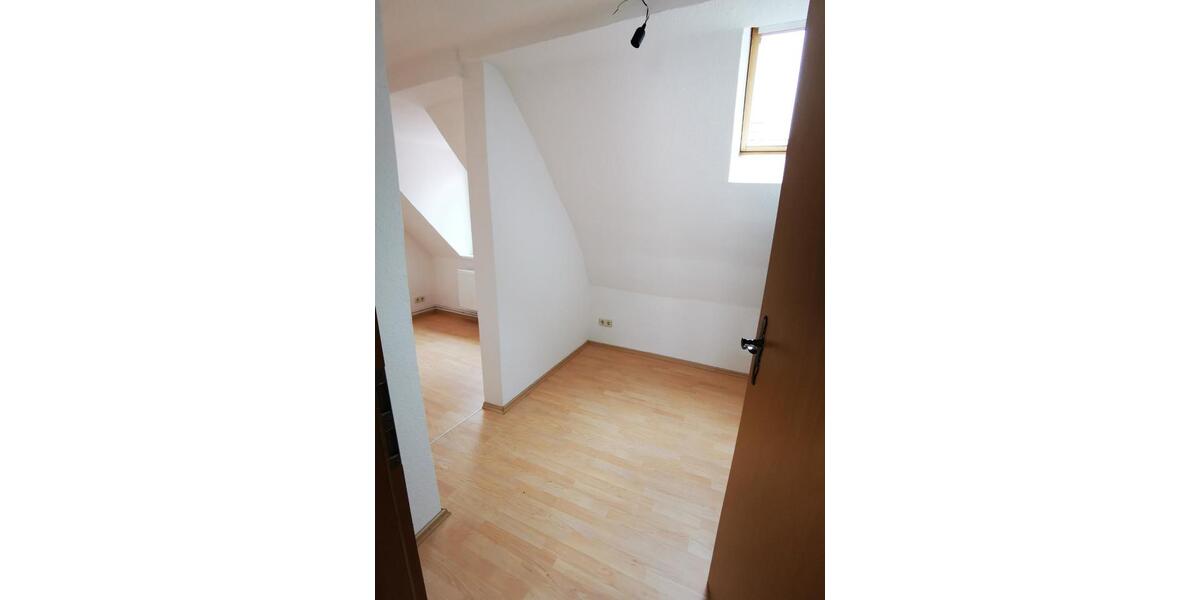 Dachgeschoßwohnung Regis-Breitingen Breitingen - 3 Zimmer, 55 m&sup2;, 249&euro; | Angebot:25306541