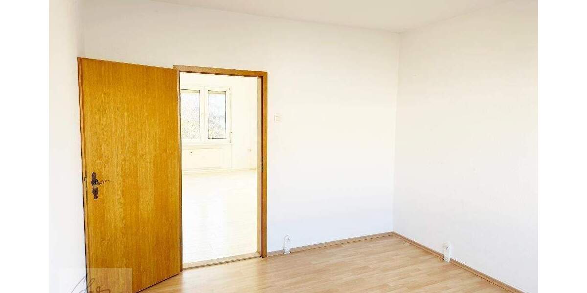 Etagenwohnung Zeithain - 3 Zimmer, 57 m&sup2;, 320&euro; | Angebot:24794118