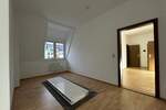 Etagenwohnung Aue - 4 Zimmer, 90 m&sup2;, 480&euro; | Angebot:25681324