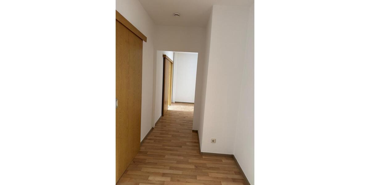 Etagenwohnung Güsten - 2 Zimmer, 70 m&sup2;, 420&euro; | Angebot:22507922