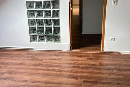 Wohnung Germersheim - 2 Zimmer, 60 m&sup2;, 800&euro; | Angebot:25137092