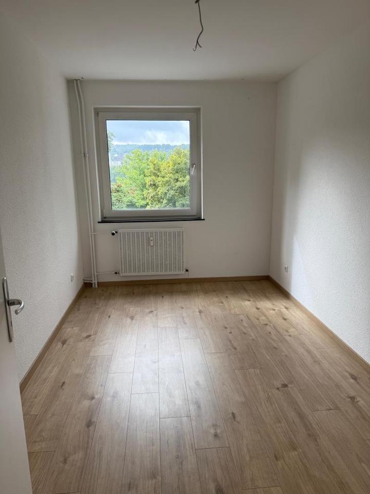 2-Zimmer-Wohnung in Wuppertal Langerfeld zimmer