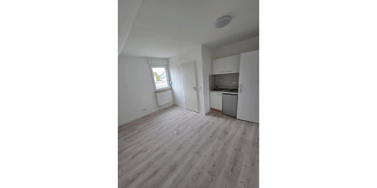 Etagenwohnung Rüsselsheim am Main - 1 Zimmer, 20 m&sup2;, 700&euro; | Angebot:25857681